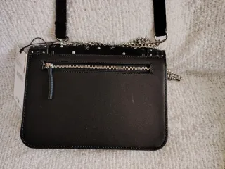 Bolso piel Zara negro