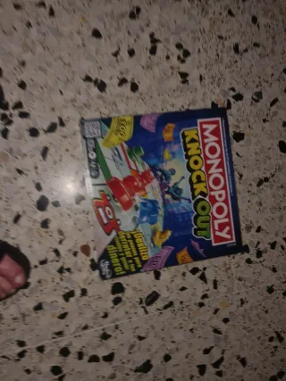 Monopoly Knock Out Juego de Mesa
