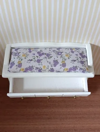 Miniatura para casa de muñecas