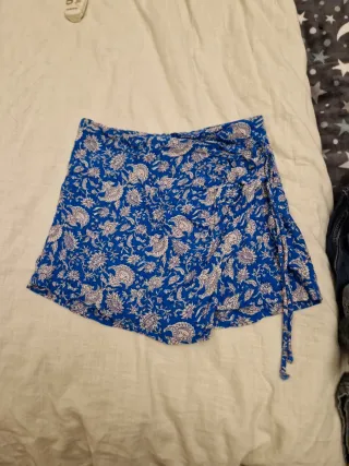 Falda pantalón Zara floral azul Talla M