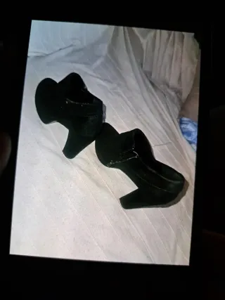 Botines de tacón negros