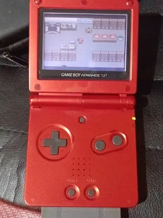 Game Boy Advance SP Roja + Cargador + Funda