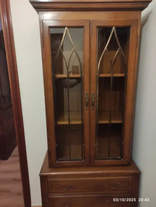 Mueble de entrada madera y cristal