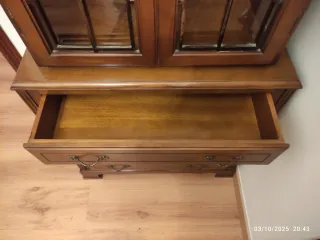 Mueble de entrada madera y cristal