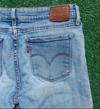 Pantalón Levi's Azul Roto Talla 28