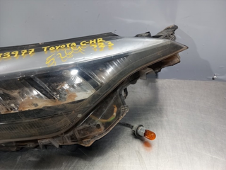 FARO DERECHO TOYOTA C-HR (X10) M20A 81110F418000