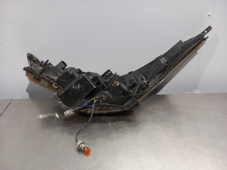 FARO DERECHO TOYOTA C-HR (X10) M20A 81110F418000