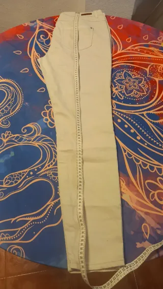 Pantalón C&A Crudo Talla 40