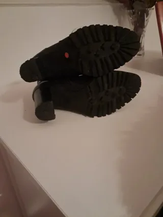 Botines de tacón piel negros poco usados