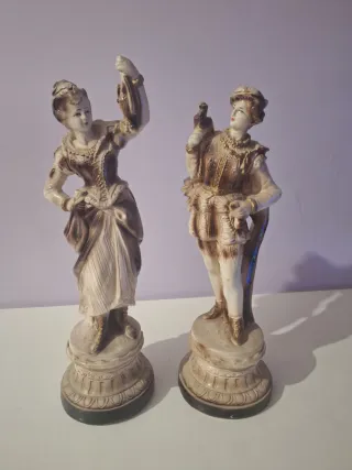 Figuras decorativas de cerámica