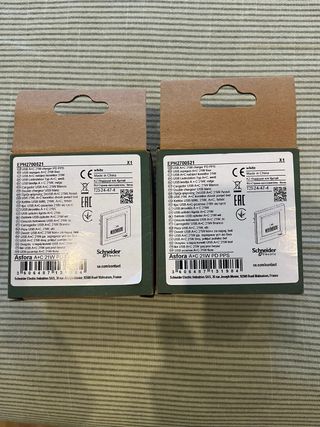 2 Cargadores USB Blancos