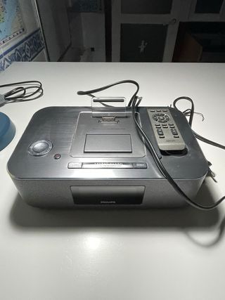 Radio Despertador Philips con Dock iPod/iPhone