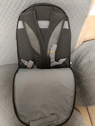 Mochila Totto Negra y Gris