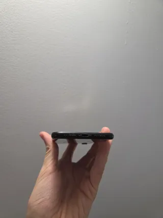 iPhone XR Negro (Pantalla Rota)