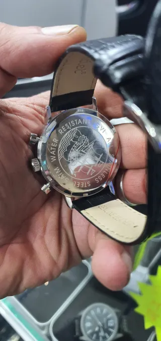 Reloj Gigandet Cronógrafo Negro y Plateado