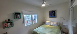 Casa pareada a lado el mar