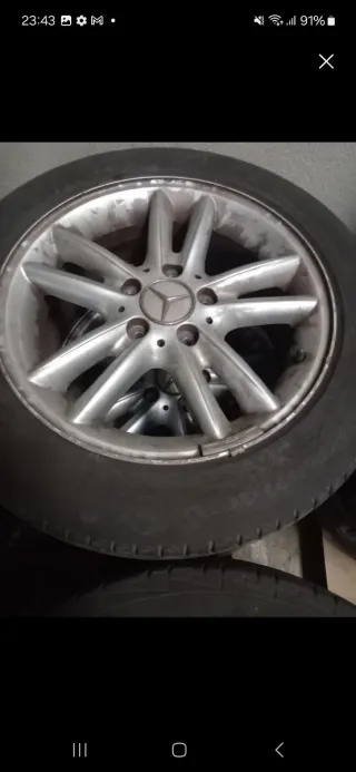 Llantas de aleación Mercedes-Benz