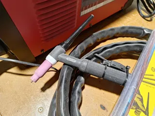 Soldadora TIG ARC-CAPTAIN 200A