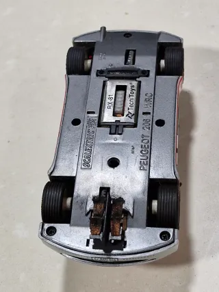 Scalextric Peugeot 206 WRC Total