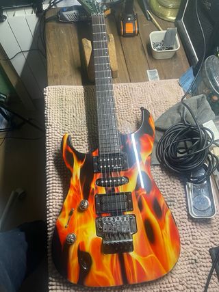 Luthier a domicilio Madrid | Ajuste y reparación