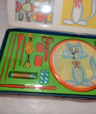 Valigetta Ricamo Linea Moda Miss Raffaella anni 60