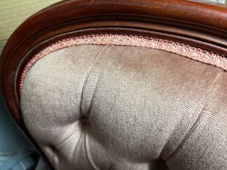 Butaca de terciopelo estilo victoriano