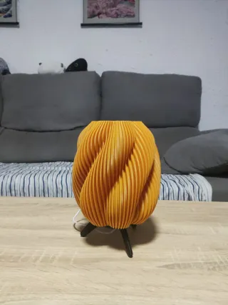 Lámpara LED Ondulada, color a escoger