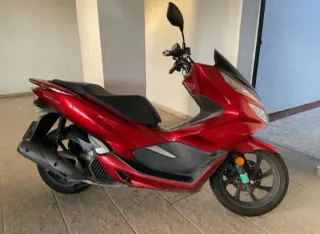 Honda PCX 125cc Roja