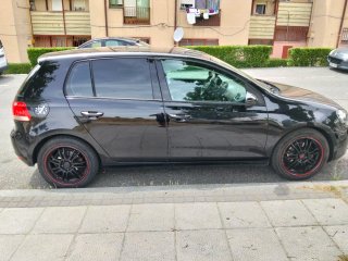 Volkswagen Golf VI Negro