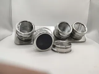 Set 4 especieros magnéticos IBILI