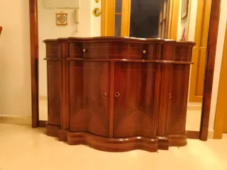 Recibidor y espejo de madera