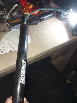 Bomba de aire para bicicleta Hornet