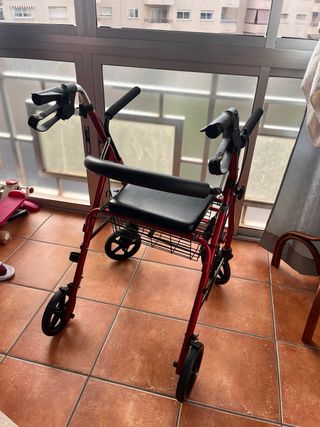 Andador plegable con asiento y cesta(Contraoferta)