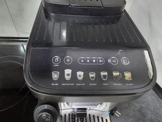 Cafetera Delonghi Magnifica Evo