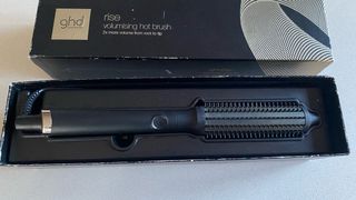 Cepillo GHD Rise Volumising Hot Brush Negro