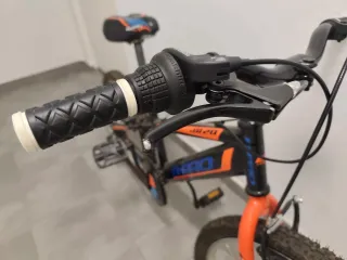 Bicicleta B-PRO JR 20 Negra/Naranja