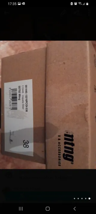 SANDALIAS Marca MUSTANG. TALLA 38. COMO NUEVAS !!!