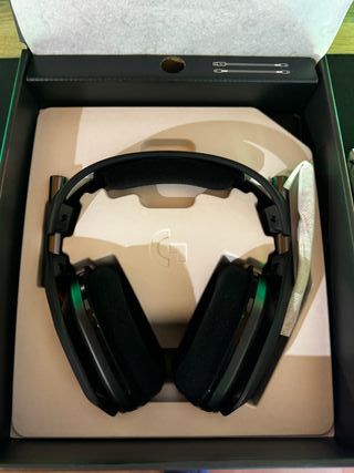 Logitech Astro A50 Auriculares Inalámbricos + Base