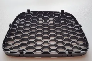 Rejilla superior Seat León 1M panel abeja