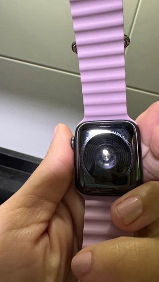 Apple Watch SE 44mm + Cargador