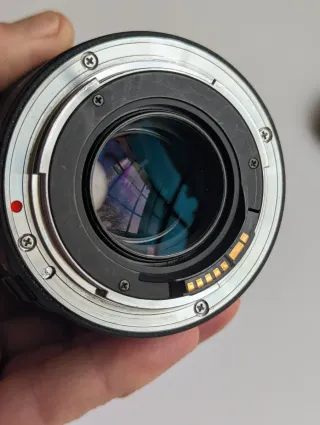 Sigma 105mm f/2.8 Macro Objetivo EF-NEX