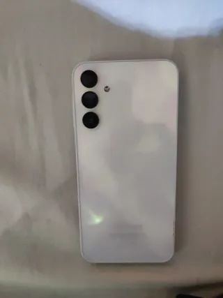 Móvil nuevo  blanco