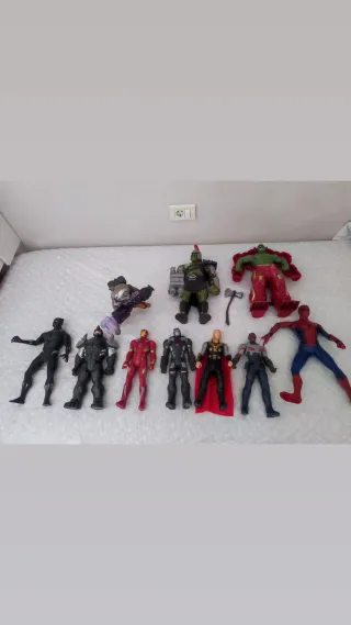 Figuras Vengadores