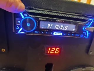 Radio CD Sony Bluetooth MEX-N4100BT muy buen estad