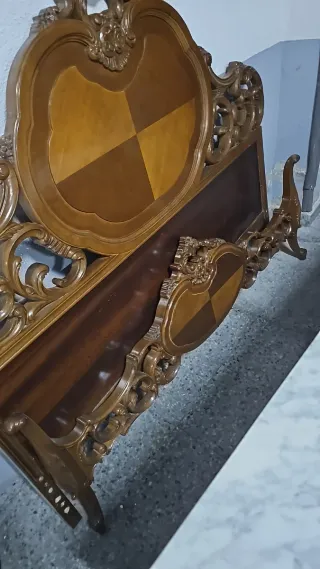 Dormitorio Vintage Madera y Mármol