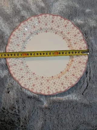 Plato llano La Cartuja "flor de lis"