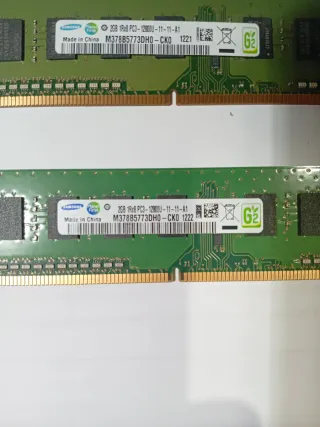 Memoria RAM Samsung 2GB PC3-12800U