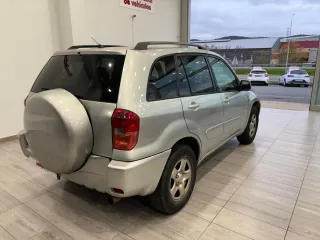 Toyota RAV4 2002