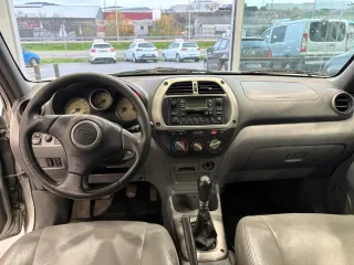Toyota RAV4 2002