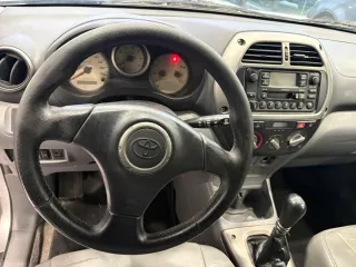 Toyota RAV4 2002